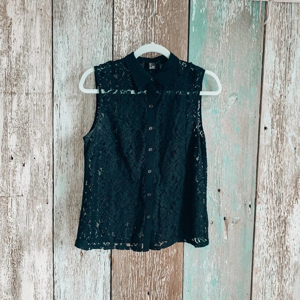 Forever 21 Lace Collared Tank Top Black Small